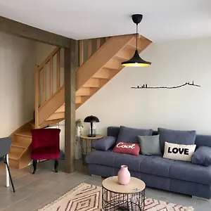 T2 En Duplex&terrasse , Saint-Priest (Rhone) France
