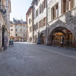 Havre Urbain Furnished Flat , Annecy France