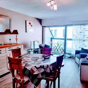 Le City, Centre Ville, Wifi Petit Parking Linge En Option , Vannes France